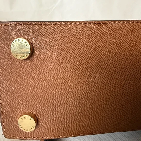 MICHAEL Michael Kors Kellen Satchel Tote with Gold Accents - Picture 5 of 12